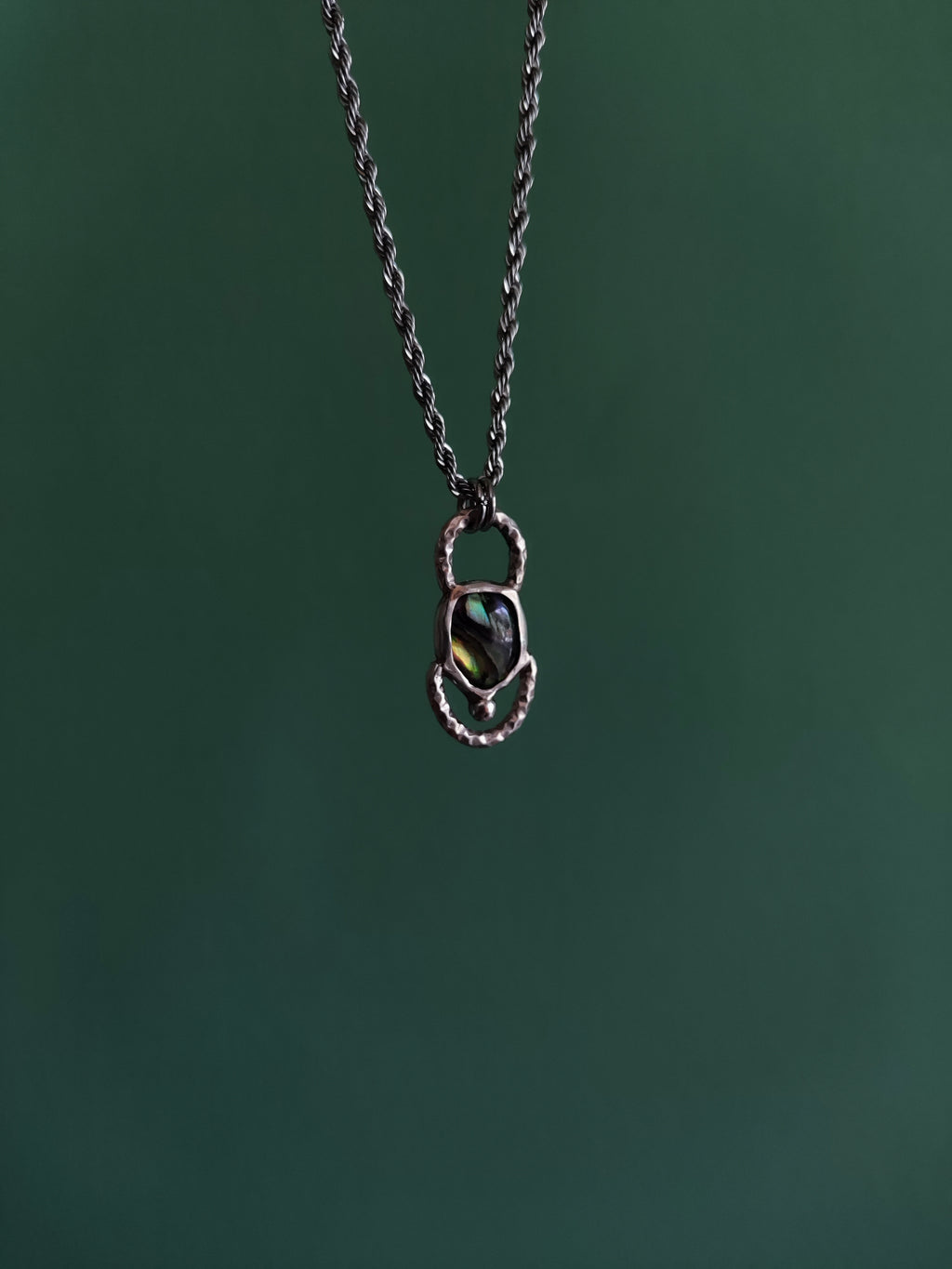 PAGONI NECKLACE
