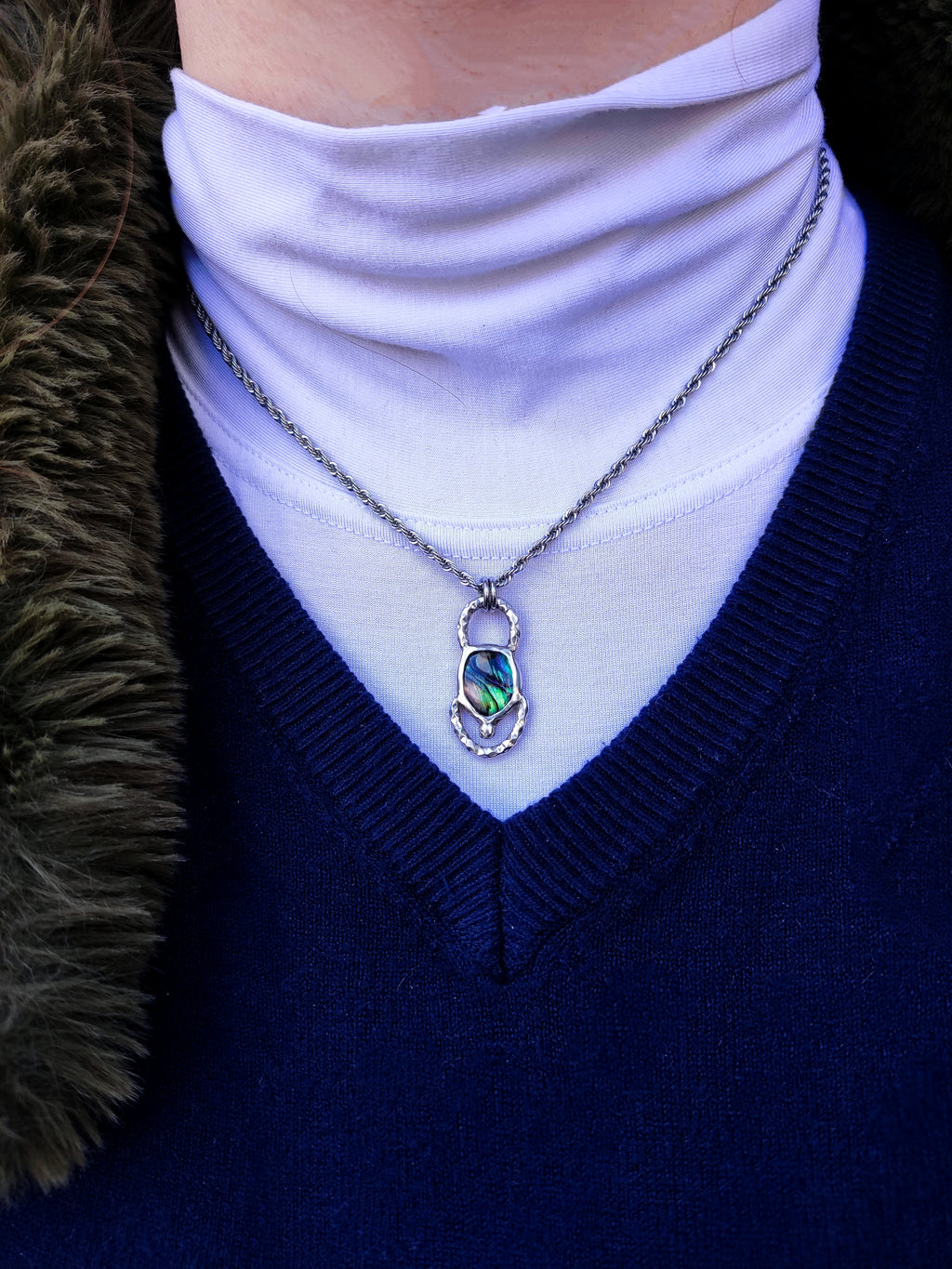 PAGONI NECKLACE