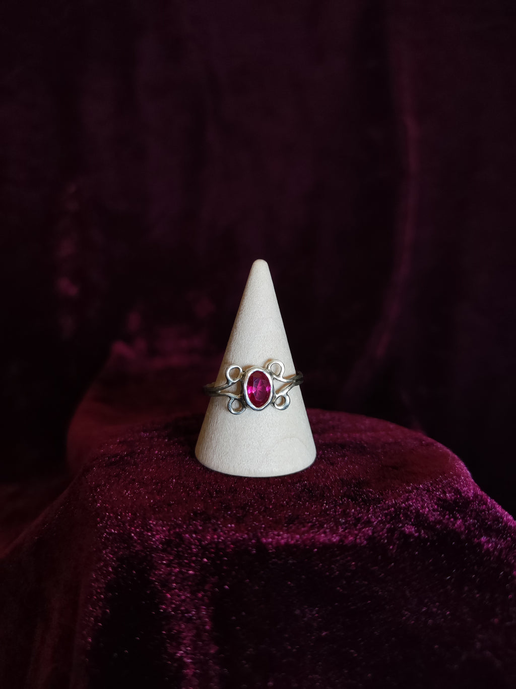 MARIPOSA FUCHSIA