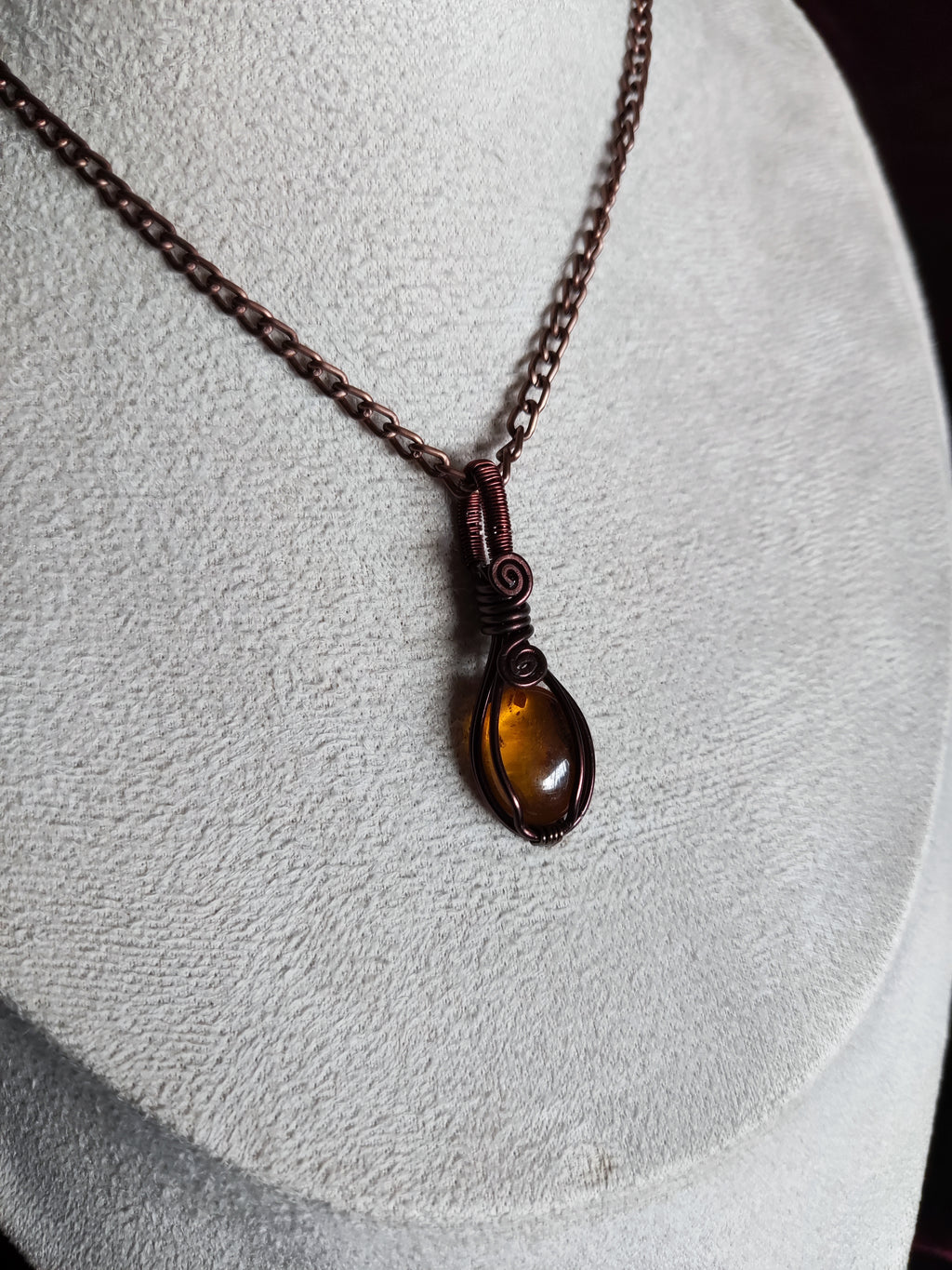 KLOUVI NECKLACE