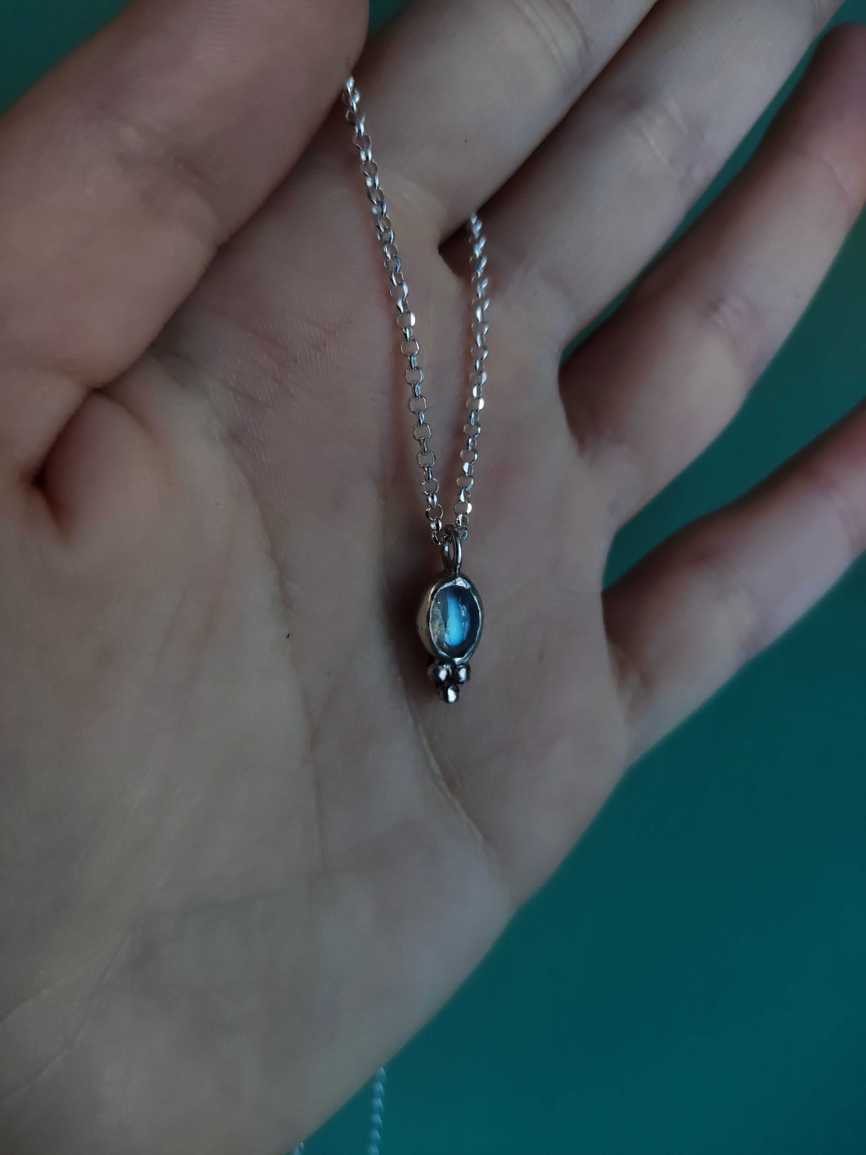 STAFYLI MOONSTONE