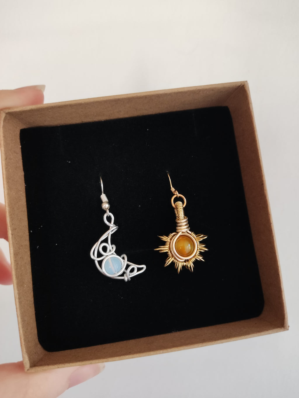 SUN & MOON