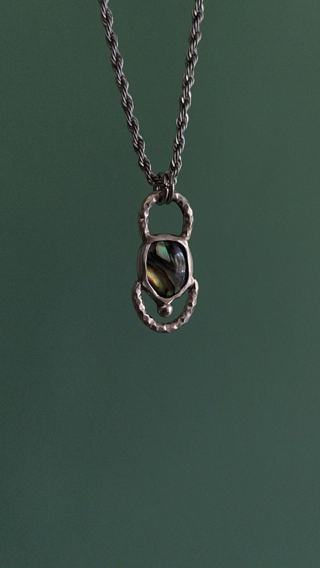 PAGONI NECKLACE