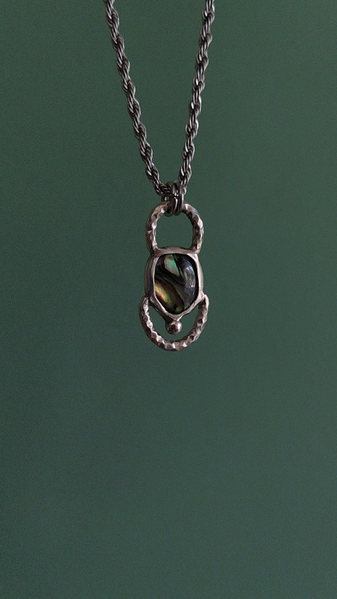 PAGONI NECKLACE
