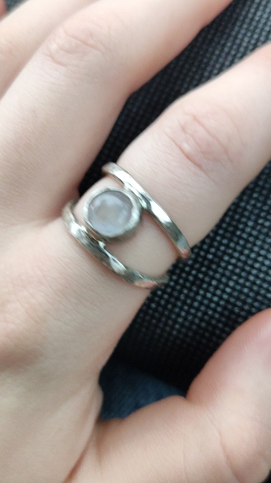 DITTOS MOONSTONE